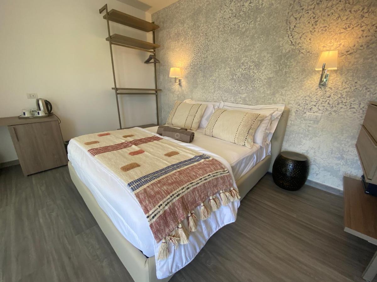 Suimi'S Hotel Villasimius Ngoại thất bức ảnh