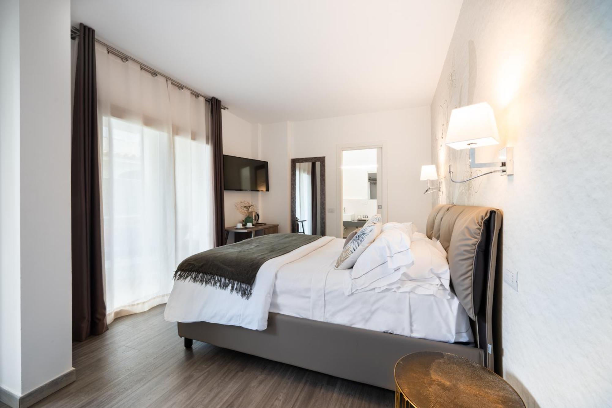 Suimi'S Hotel Villasimius Ngoại thất bức ảnh